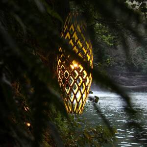 david trubridge david trubridge Hinaki závěsné světlo 50 cm bambus